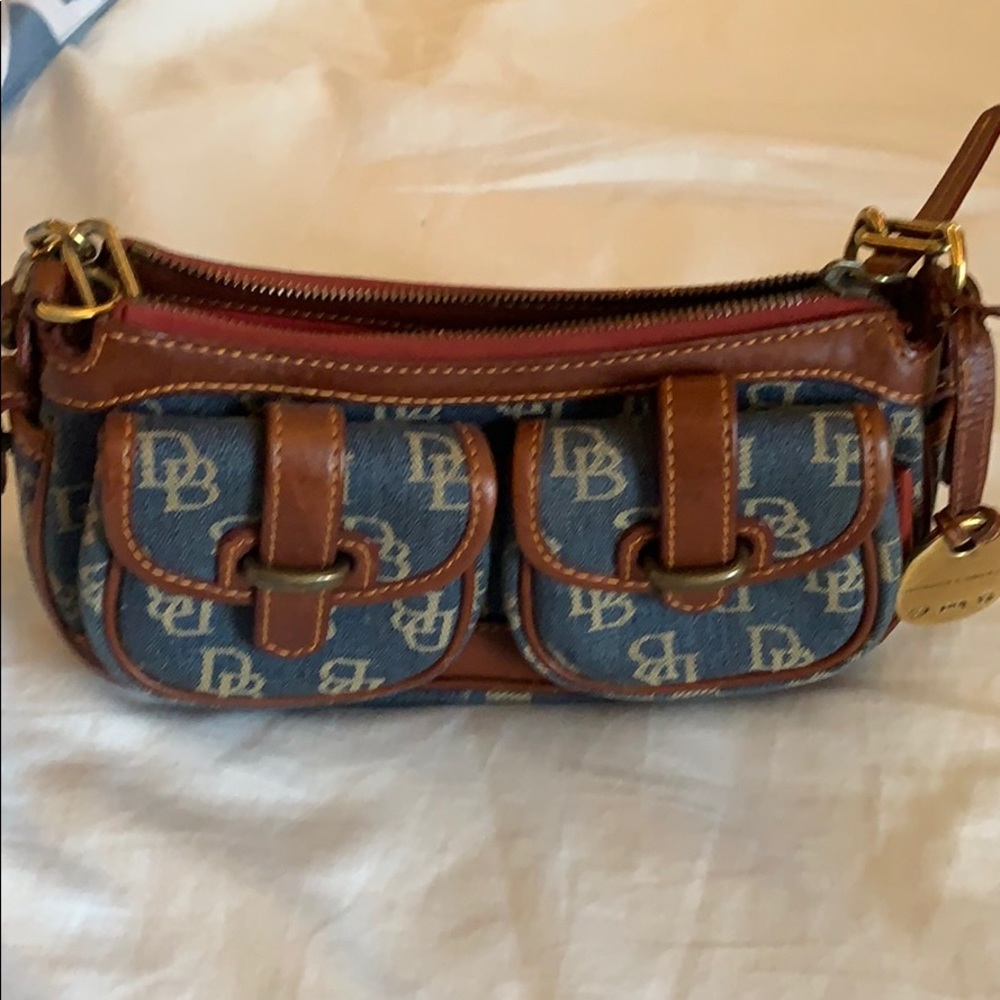 Dooney & Bourke small blue/brown purse